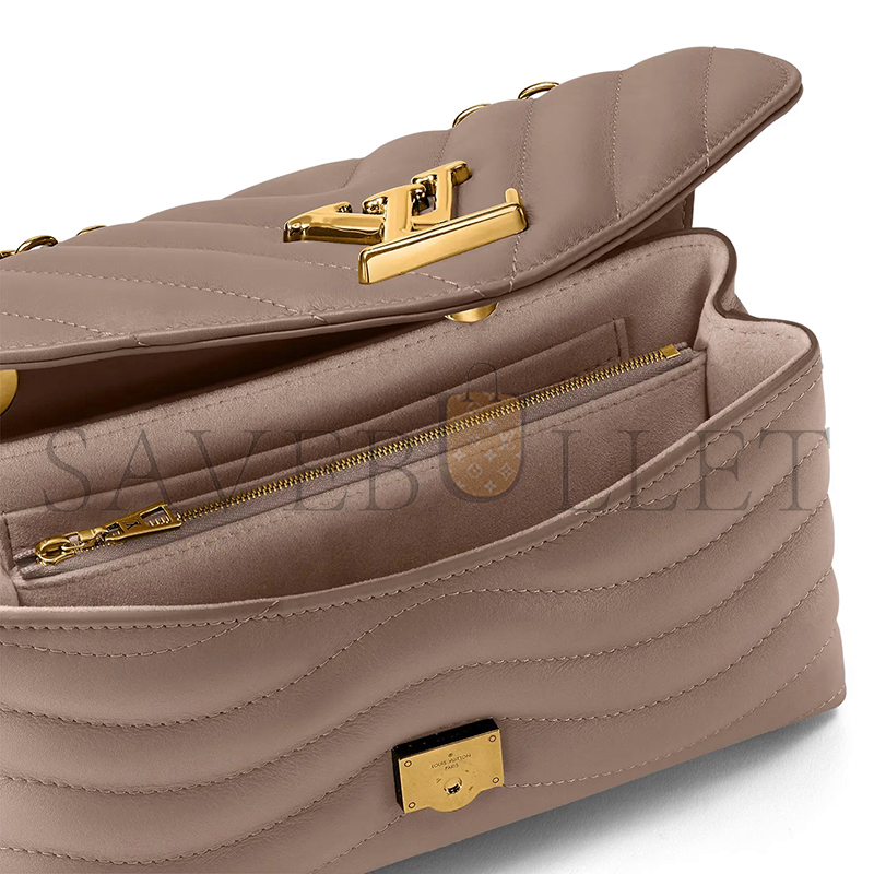 LOUIS VUITTON NEW WAVE CHAIN BAG MM M58550 (24*14*9cm) LOUIS VUITTON NEW WAVE CHAIN BAG MM M58550 (24*14*9cm)